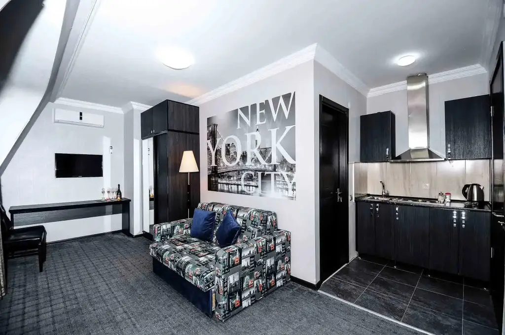 Батуми: TemHouse Guest House