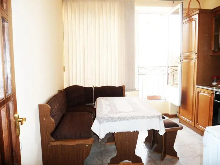 Ереван: Apartment at Abovyan Street