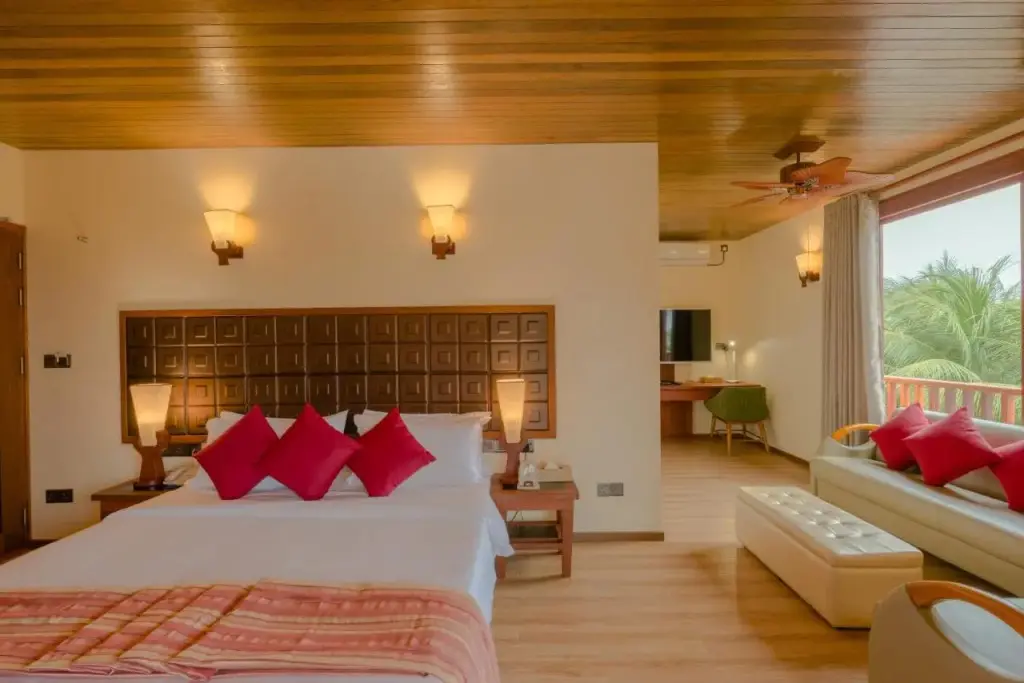 Северный атолл Мале: Araamu Hotels Maldives