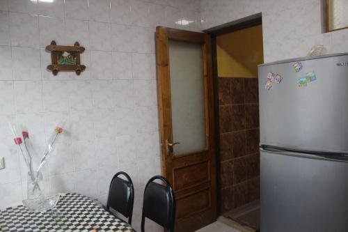 Батуми: Giorgi Guesthouse Lermontov