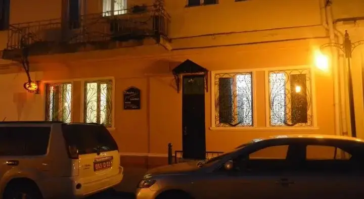 Батуми: Hostel Calypso