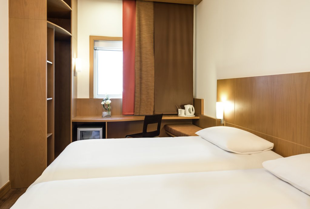 Эль-Фуджайра: Ibis Fujairah