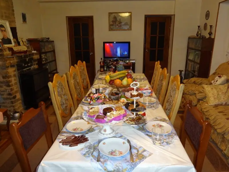 Алаверди: Гостевой дом B&B Ирис