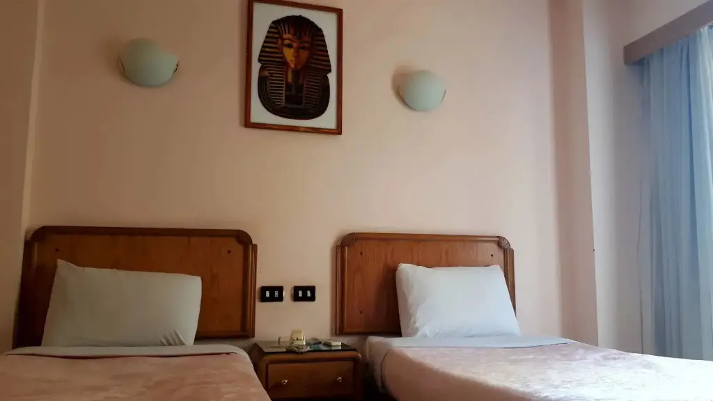 Луксор: New Pola hotel