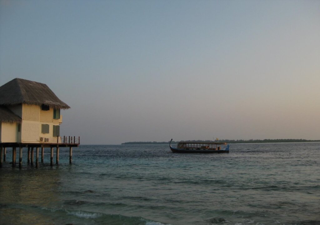 Атолл Хаа-Дхаалу: Tropical Lodge