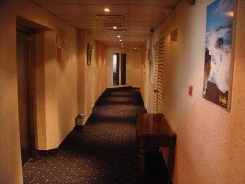 Дубай: Baisan Hotel Apartment