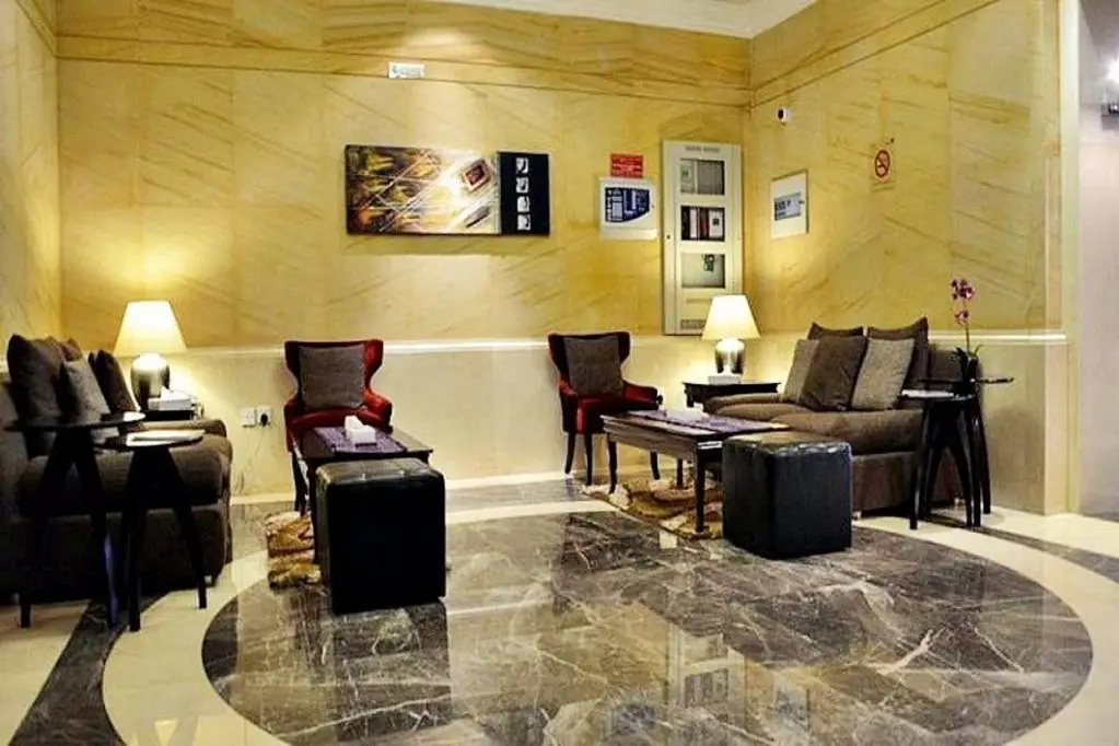 Дубай: Richmond Greens Hotel