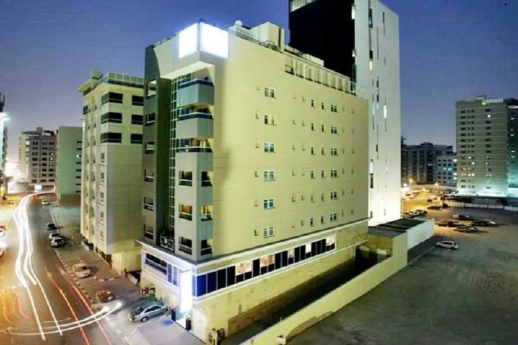 Дубай: Richmond Greens Hotel