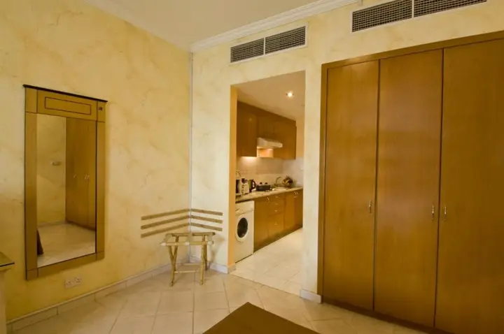 Дубай: Ramee Hotel Apartments