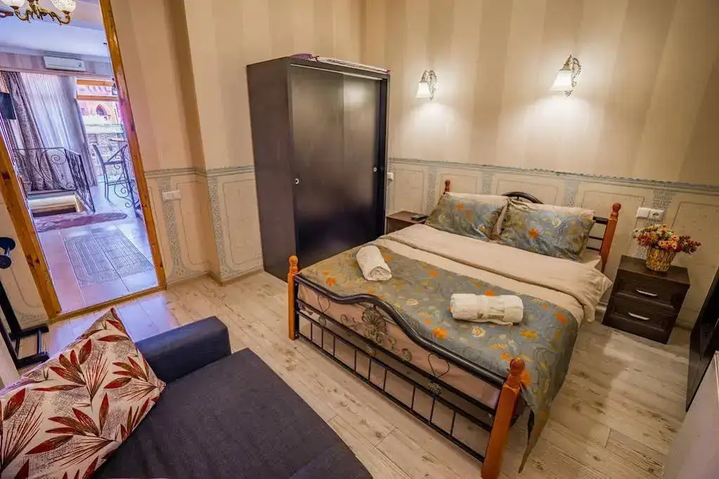 Тбилиси: Botanical Garden Apartments