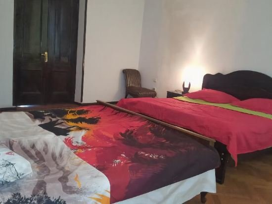 Кутаиси: Hostel Mana Kutaisi