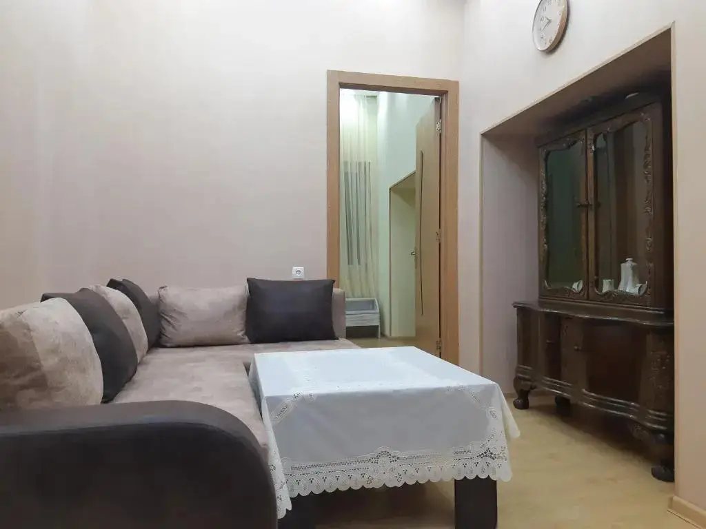 Тбилиси: Lela Apartments