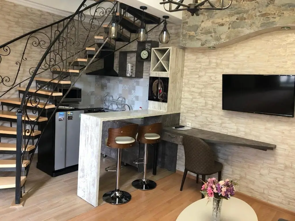 Тбилиси: The apartment in the heart of Tbilisi