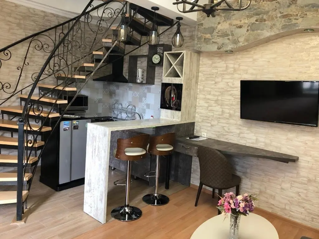 Тбилиси: The apartment in the heart of Tbilisi