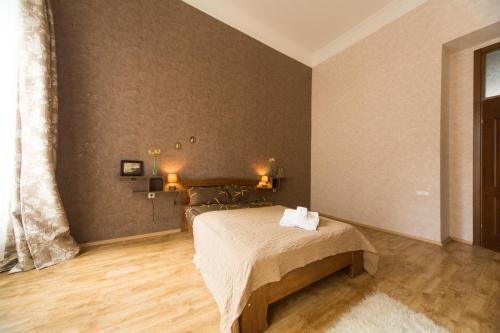 Тбилиси: Cozy Apartment at Rustaveli Avenue
