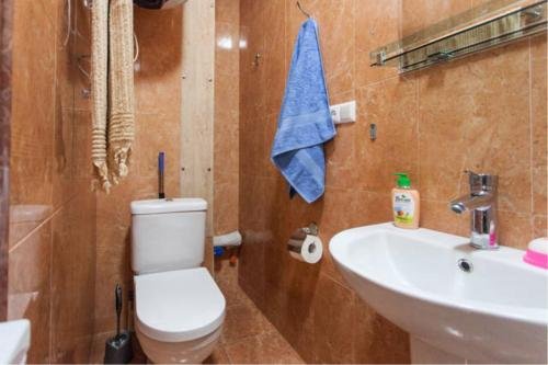 Тбилиси: Nugzaris Apartments