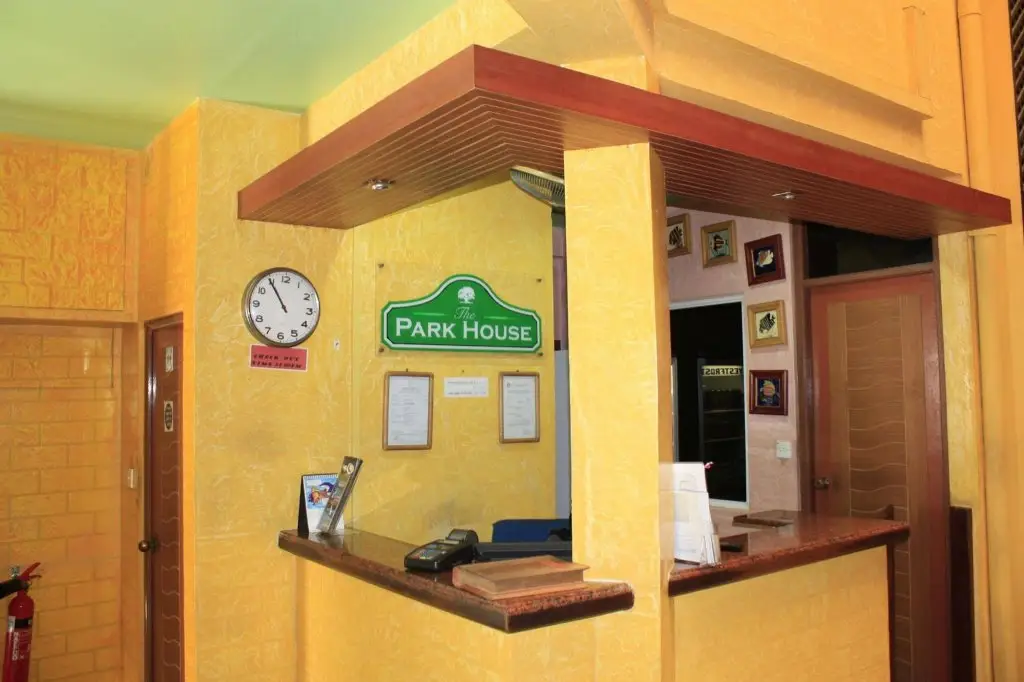 Мале: The Park House