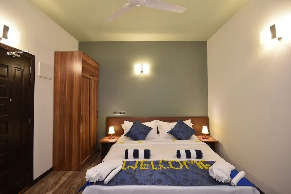 Укулхас: Island Home Ukulhas