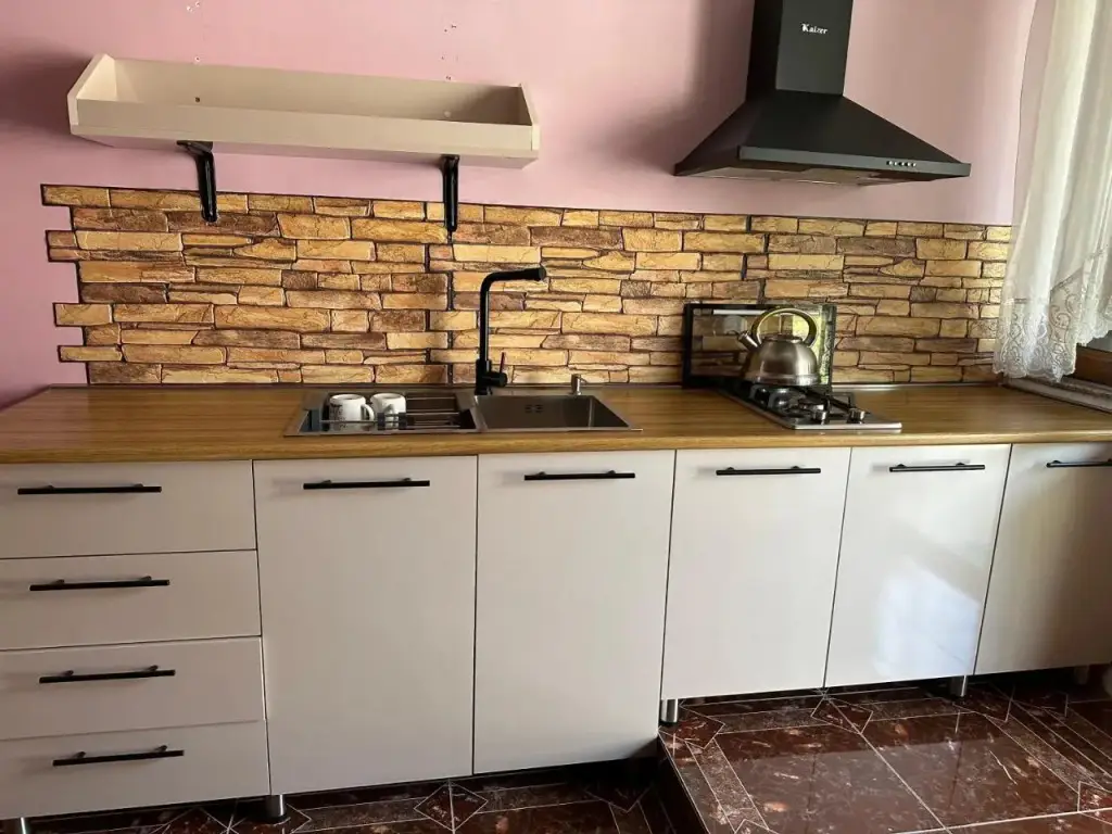 Боржоми: Guest House Nana