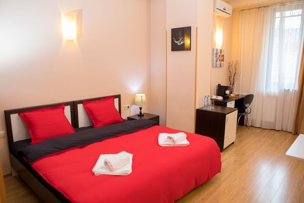 Тбилиси: Vera Gold Hotel