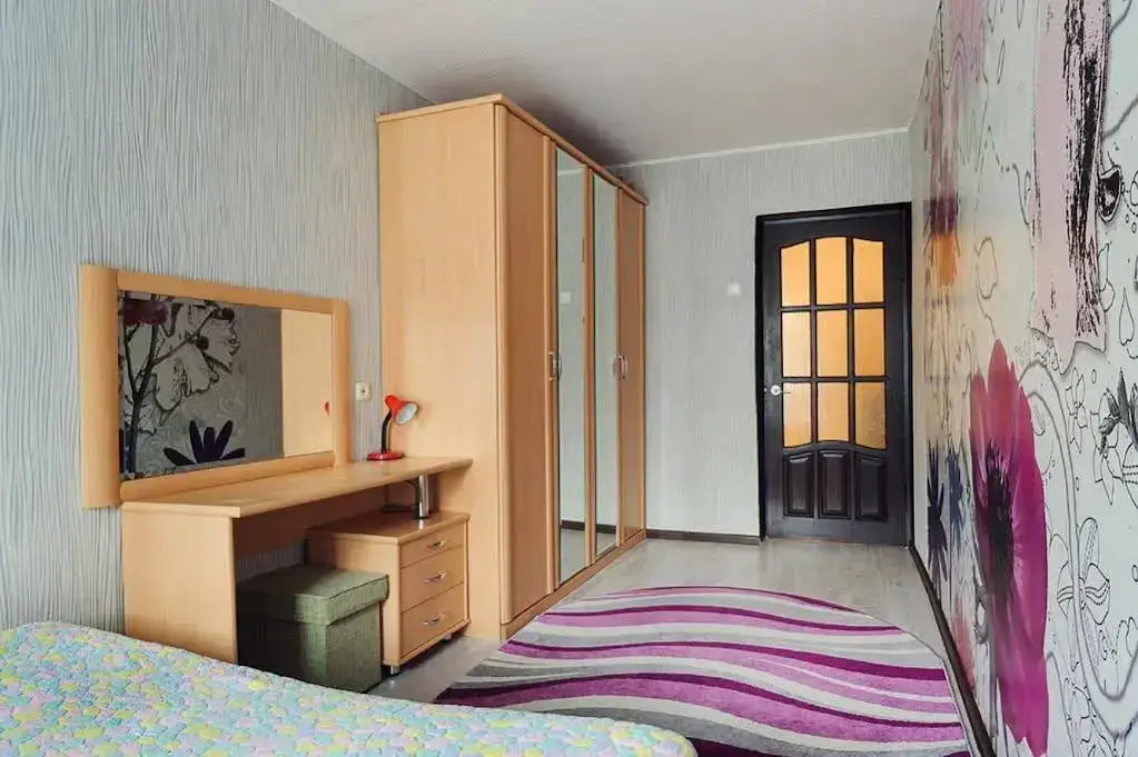 Минск: Apartments in Minsk. Nezavisimosti