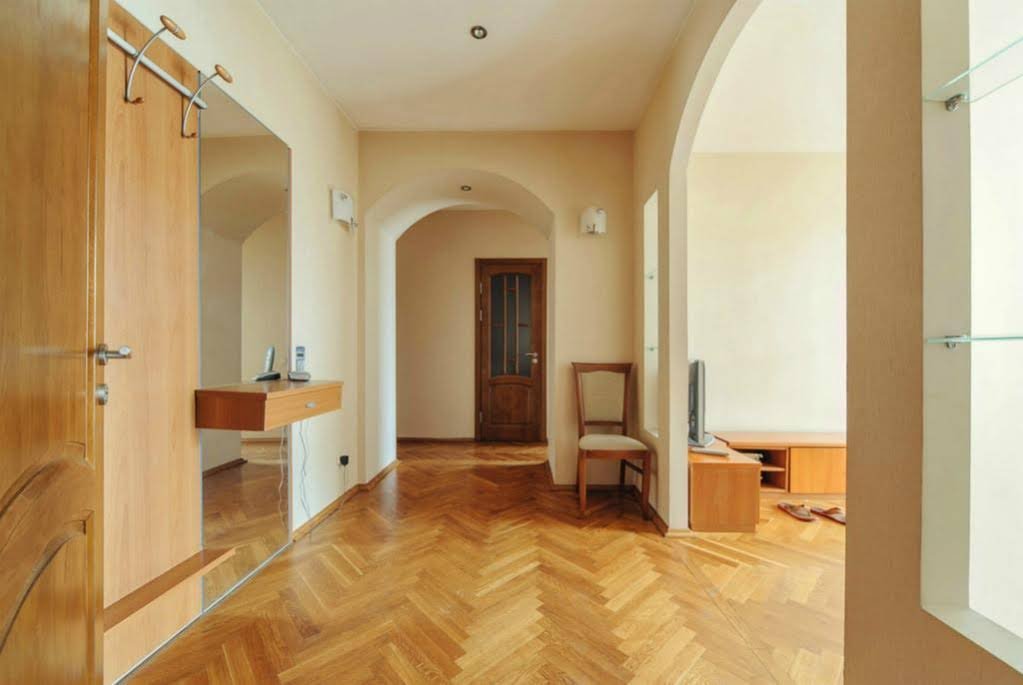 Минск: Apartments in Minsk. Nezavisimosti
