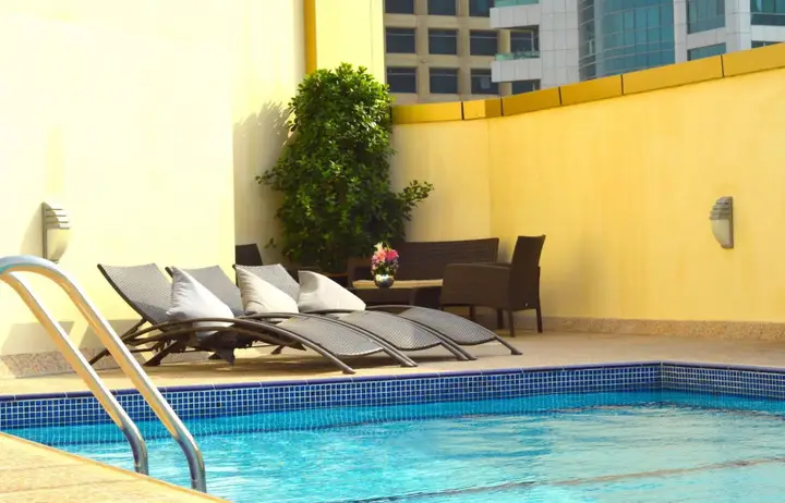 Дубай: Home to Home Hotel Apartments