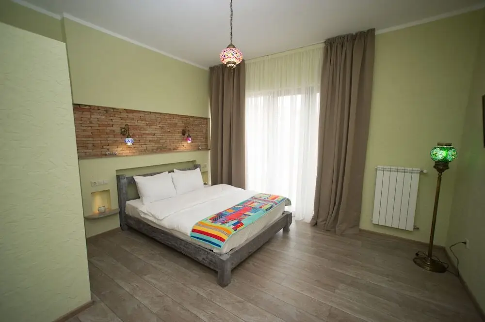 Тбилиси: No12 Zichi Hotel