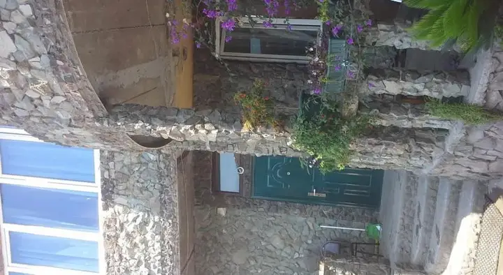Батуми: Homestay Chkonia