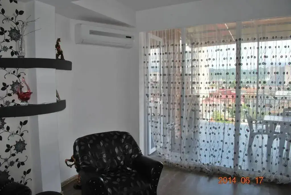 Батуми: Iraklis Apartment with Terrace