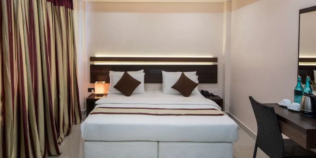 Хулхумале: The White Harp Beach Hotel