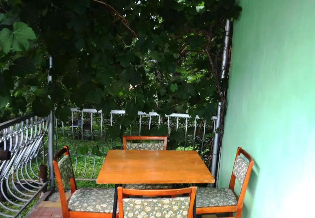 Местиа: Guest House Carpediem