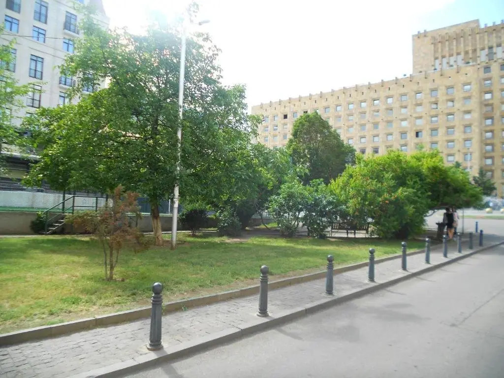 Тбилиси: Apartment on Sulkhan-Saba Roma
