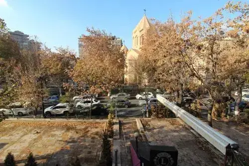 Ереван: Abovyan street by Opera Theater