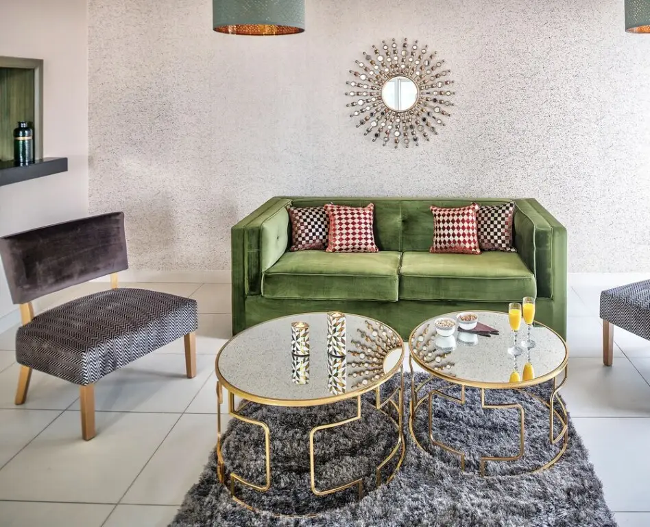 Luxury Staycation - Lofts East — фото 1