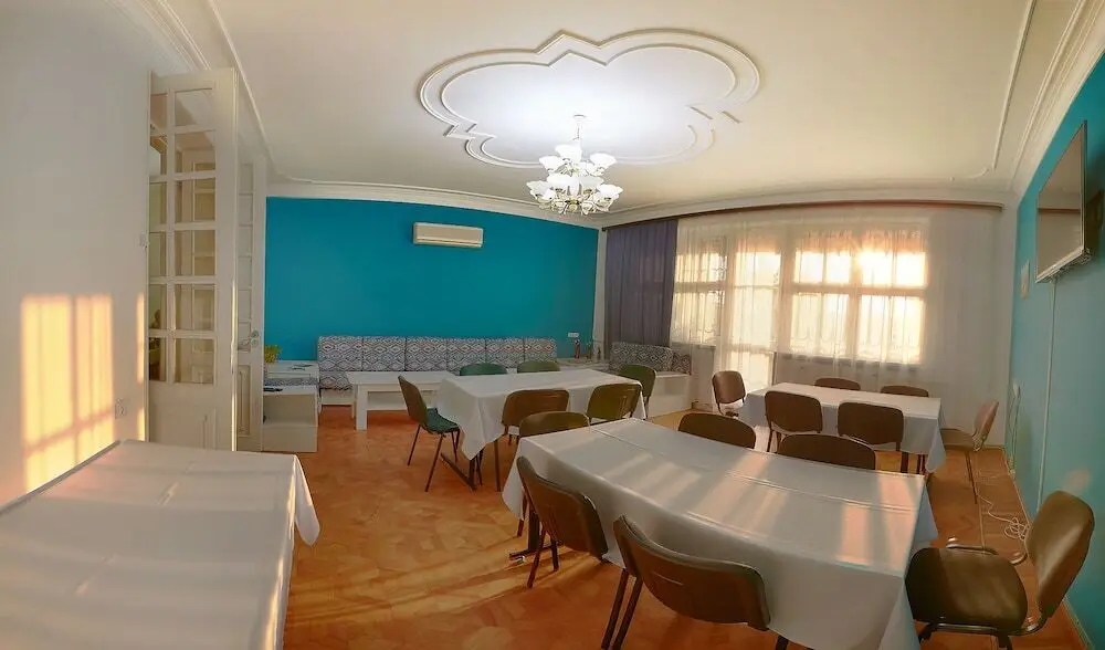 Ереван: Luys Hostel & Tours