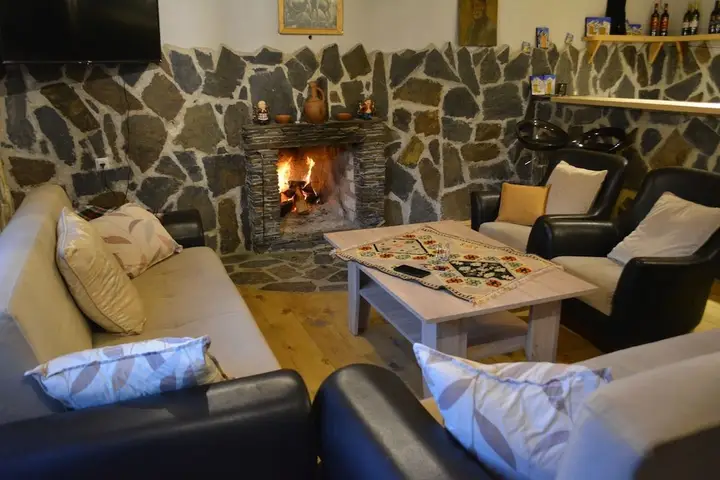 Местиа: Guest House Lashmina