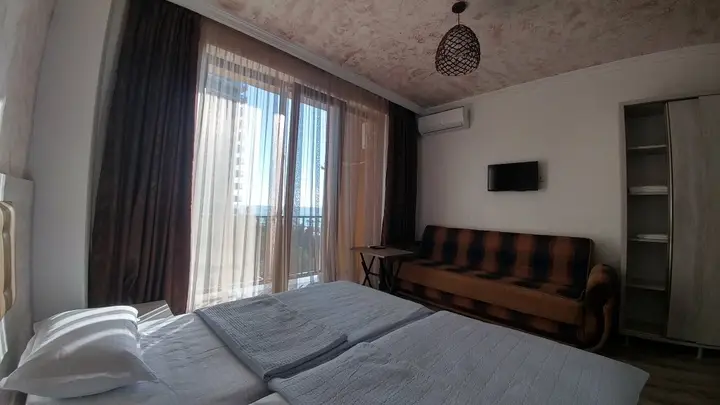 Батуми: Отель Bergo