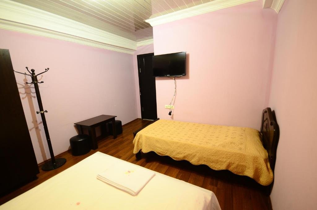 Батуми: Hotel Peria
