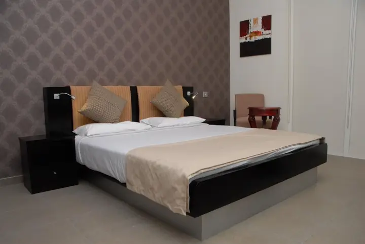 Дубай: Royal Ascot Hotel Apartment