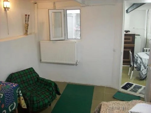 Тбилиси: Guest house "White Rooms"