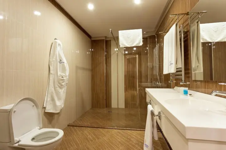 Баку: West Shine Hotel