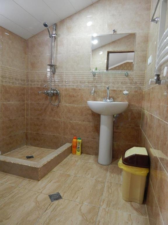 Степанцминда: Giorgis Guest House