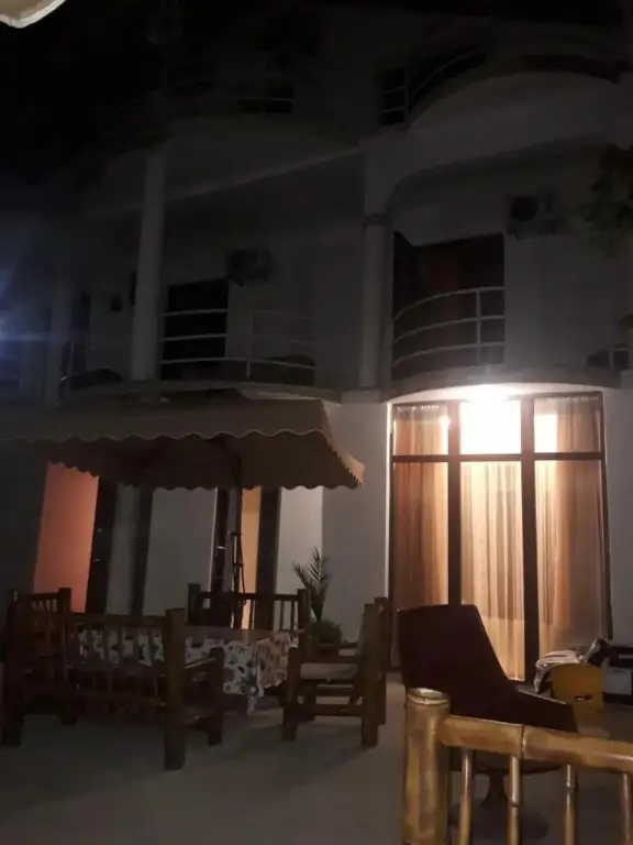 Батуми: Merabi Guest House