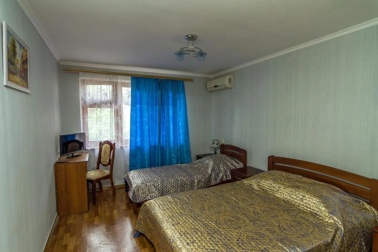 Джубга: Hotel Uyut
