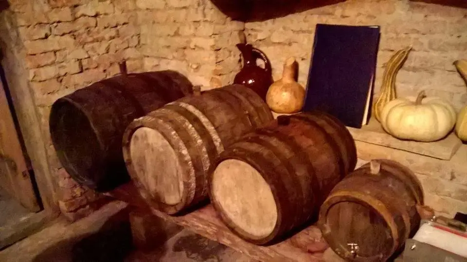 Амбролаури: Chateau Dio