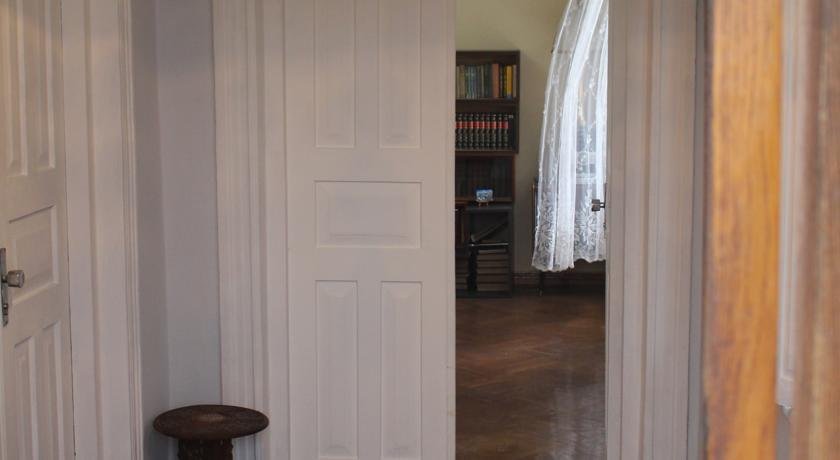 Зугдиди: Guest House Rustaveli 38