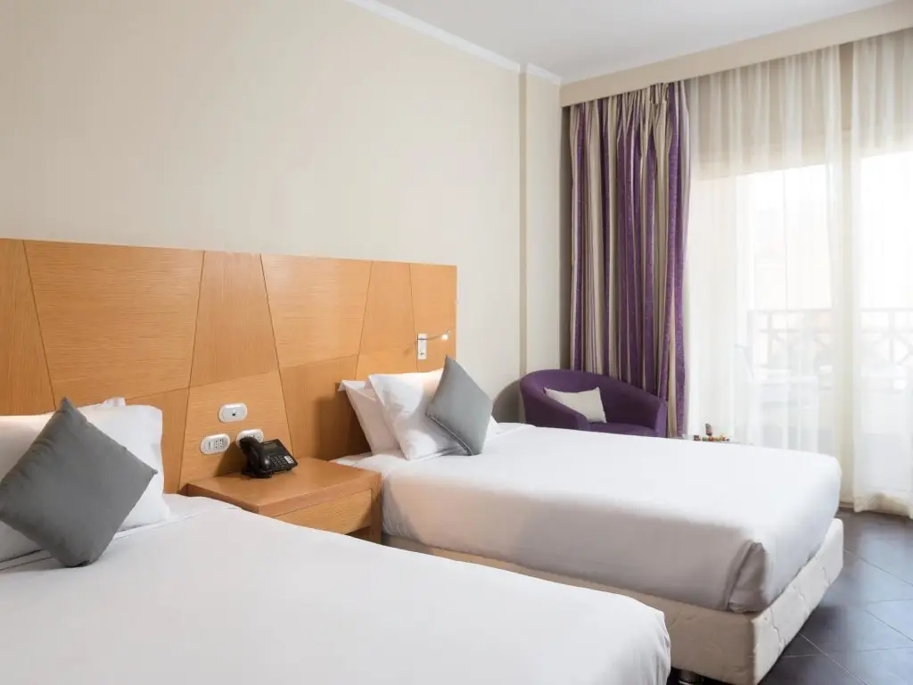 Айн-Сохна: El Jabal Sokhna Hotel