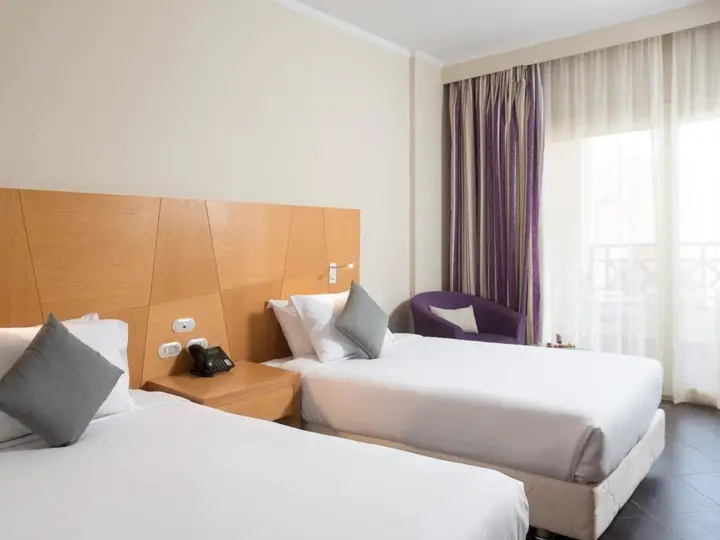 Айн-Сохна: El Jabal Sokhna Hotel
