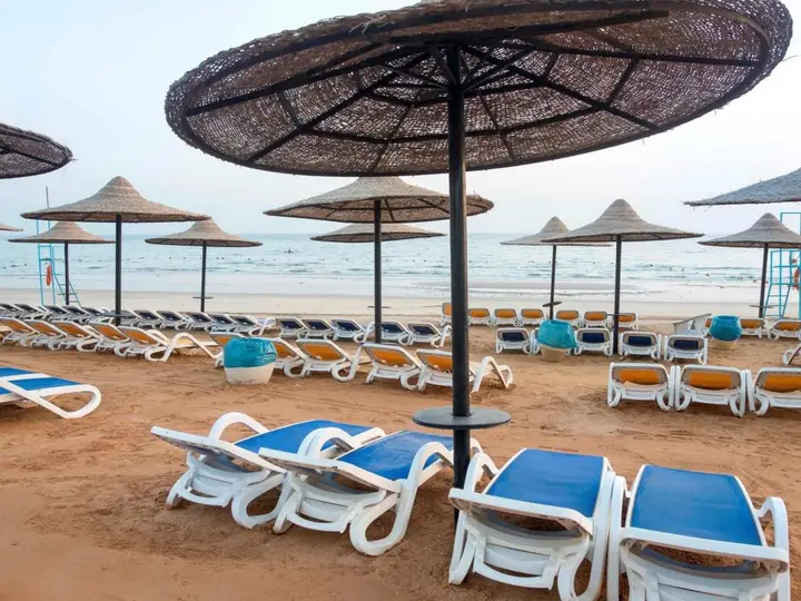 Айн-Сохна: El Jabal Sokhna Hotel
